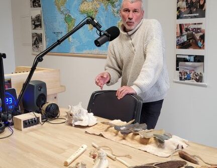 Pascal Villesuzanne,  » Passeur de Notes  » et des musiques de l&rsquo;époque préhistorique