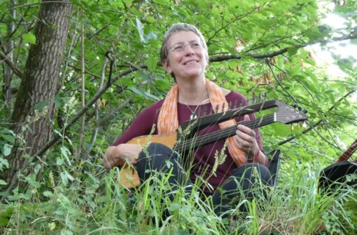 Emmanuelle Troy et le groupe Ar&rsquo;Khan