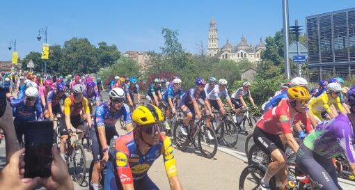Le Tour de France à Périgueux. L&rsquo;ambiance de fête!